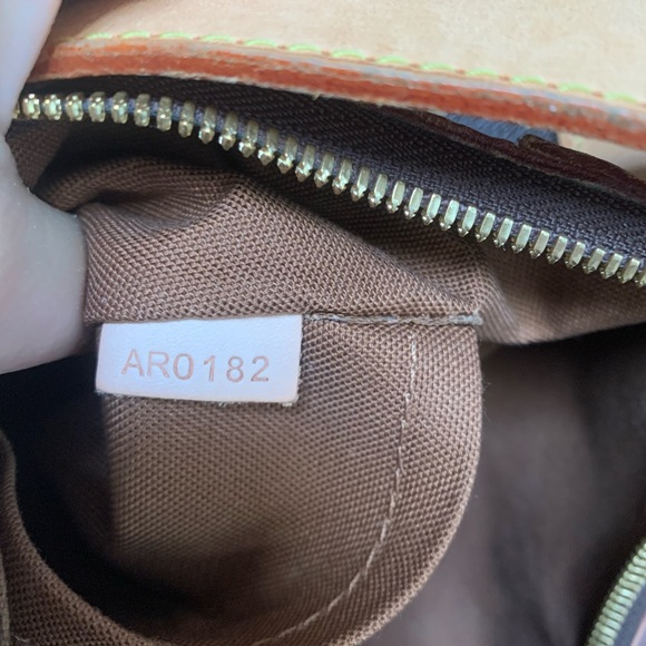 SOLD ❤️ - Picture 8 of 13